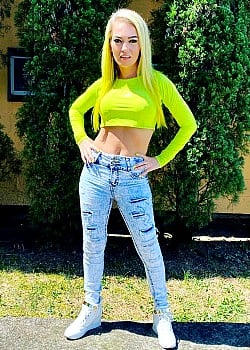 Alisha Edwards image 2 of 4