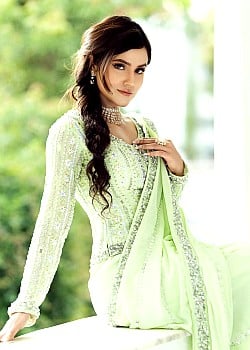 Alisha Sharma image 4 of 4