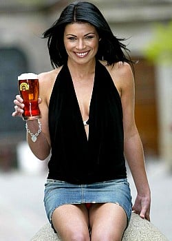 Alison King image 2 of 3