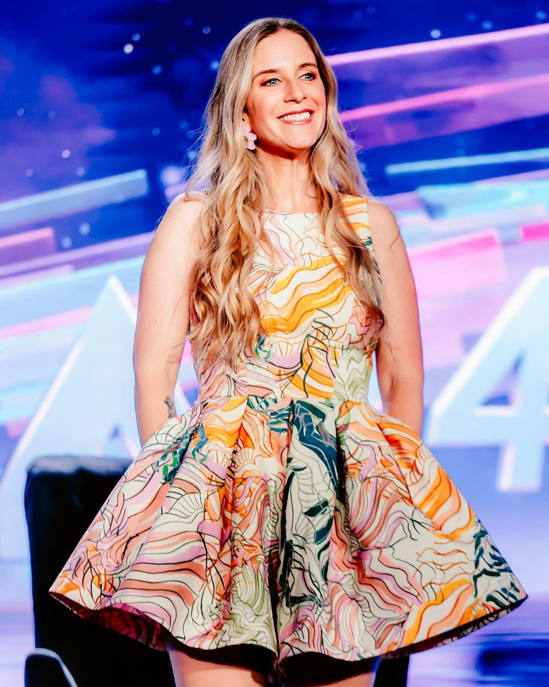Alison Mandel - Free pics, galleries & more at Babepedia
