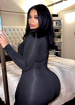 Aliyah Noelle image 2 of 4
