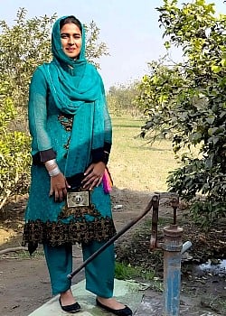Aliza Sehar image 3 of 4
