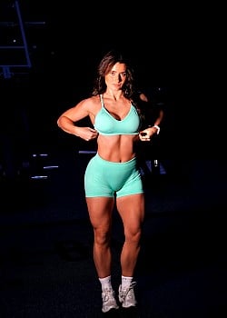Ally Carter image 4 of 4