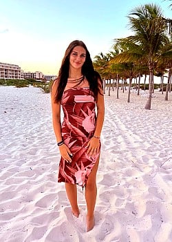 Allyssa Parker image 4 of 4