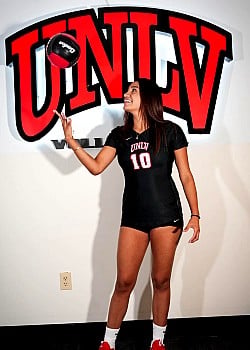 Alondra Alarcon image 1 of 4