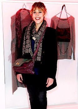 Alysson Paradis image 1 of 4