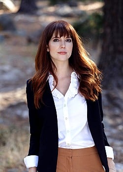 Amalia Uys image 1 of 1