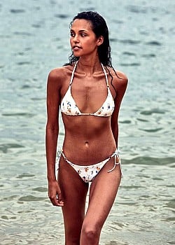Amanda Asker image 4 of 4