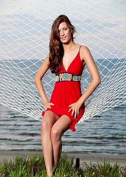 Amanda C image 4 of 4