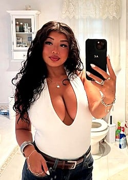 Amanda Jane Chan image 4 of 4