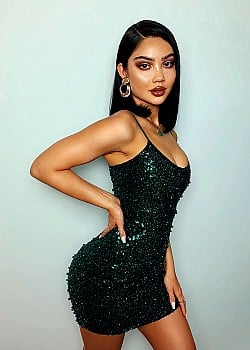 Amanda Khamkaew image 2 of 4