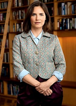 Amanda Knox image 1 of 1