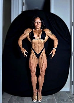 Amanda Kohatsu image 3 of 3