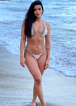 Amanda Marques image 1 of 4
