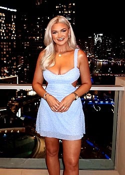 Amanda McMichael image 4 of 4