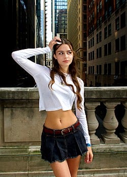 Amara Cordova image 2 of 4