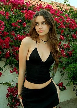 Amara Cordova image 4 of 4
