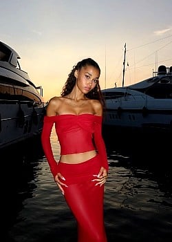 Amaya Crichton image 4 of 4