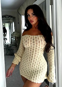 Amber Chelsey Johns image 3 of 4