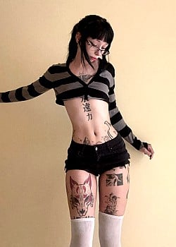 Amber Kai image 2 of 3