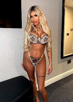 Amber Rose (Model) image 3 of 4