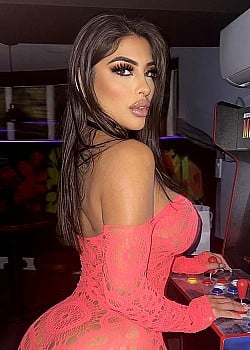 Amderlyn Rodriguez image 3 of 4