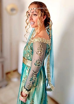 Amel Melih image 3 of 3
