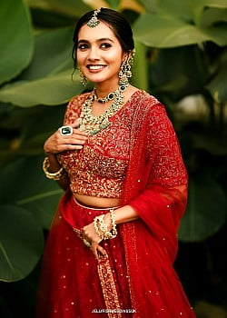 Amina Nijam image 3 of 3