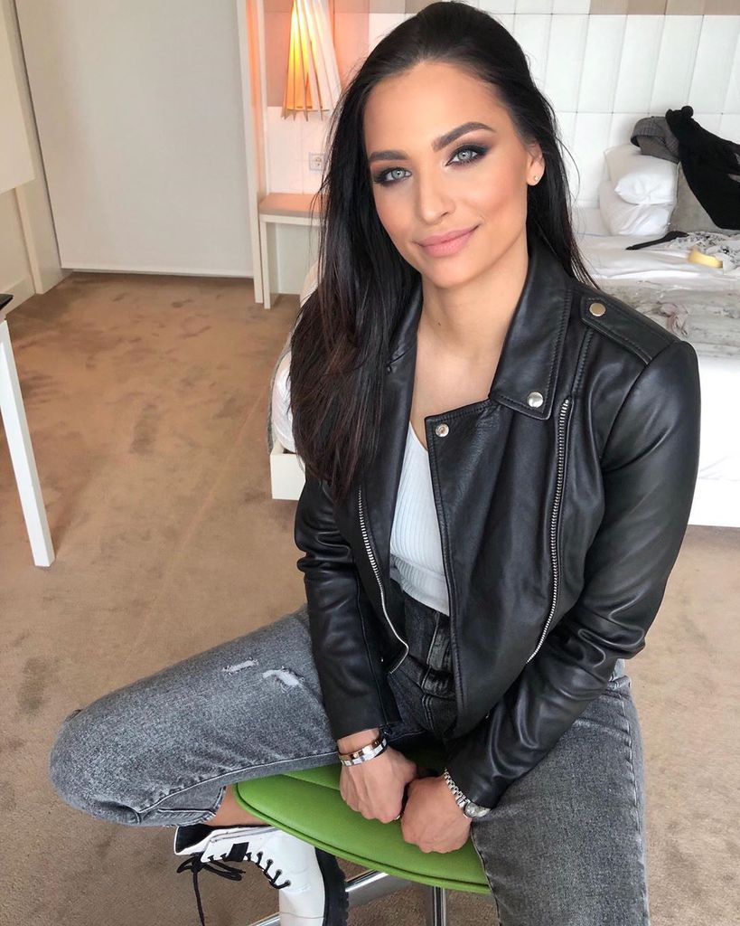 Amira aly nackt