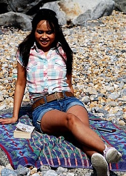 Amira De Leon image 1 of 1
