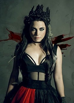 Amy Lee image 4 of 4