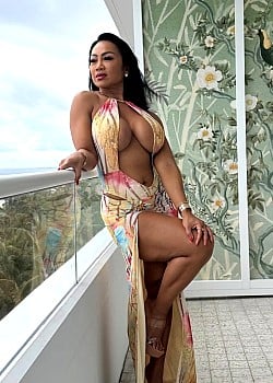Amyli Li image 2 of 3