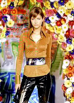 Ana Claudia Michels image 2 of 4