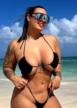 Ana Guillen image 4 of 4