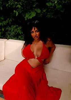 Ana Maria KK image 3 of 4