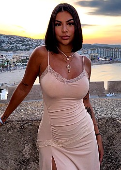 Ana Nicolas image 3 of 4