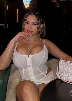 Anahy Bu image 2 of 2