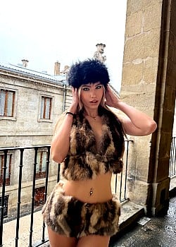 Anais Ardanza image 2 of 4