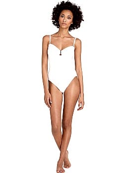 Anais Mali image 4 of 4