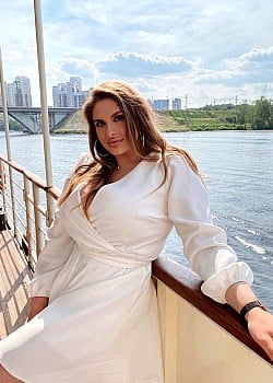 Anastasia Blinova image 2 of 4