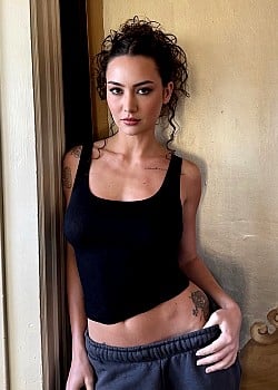 Anastasia Brada image 4 of 4