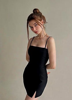 Anastasia Kochetova image 4 of 4