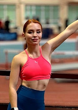 Anastasia Kulakovskaya image 3 of 4