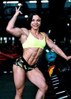 Anastasia Leonova image 2 of 4
