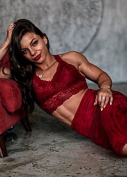 Anastasia Leonova image 4 of 4