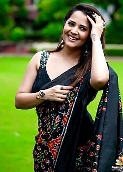 Anasuya Bharadwaj image 2 of 4