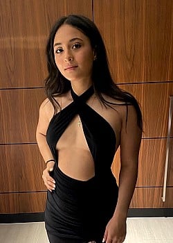 Andia Jesmi image 1 of 4
