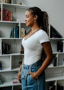 Andraya Carter image 4 of 4