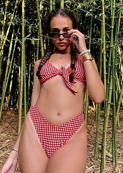 Andrea Apalazon image 4 of 4