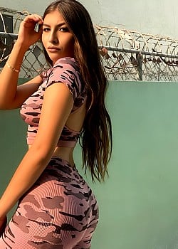 Andrea Ibarra image 2 of 3